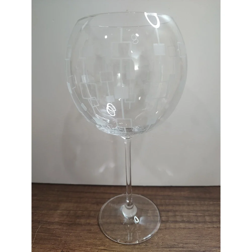 Mikasa Crystal Expressions Pattern Geometric 9